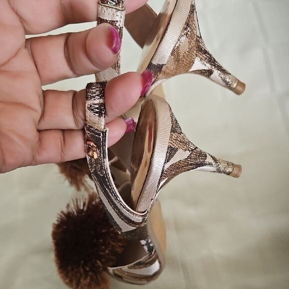 Ted Baker Tan and Brown Heels with Elegant Design - Picture 4 of 16